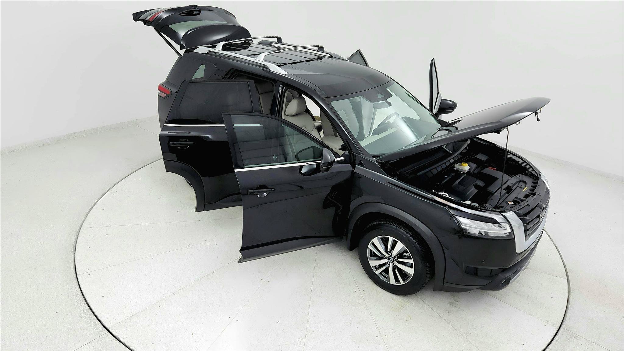 Used 2024 Nissan Pathfinder SL w/ Cargo Package FWD image 24