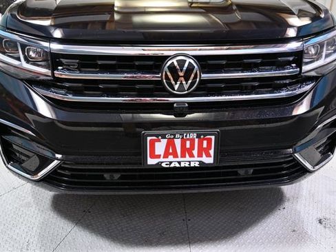 Used 2022 Volkswagen Atlas SEL Premium image 19