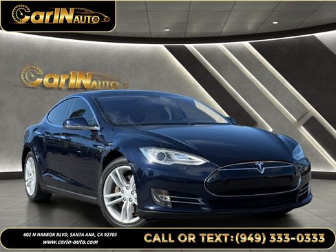Used 2013 Tesla Model S Performance RWD image 3