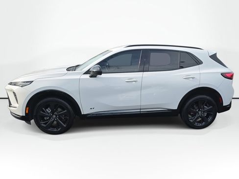 Used 2024 Buick Envision Sport Touring image 8