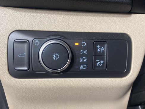 Used 2020 Ford Escape Titanium AWD/4WD image 15