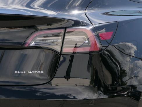 Used 2022 Tesla Model 3 Long Range image 5