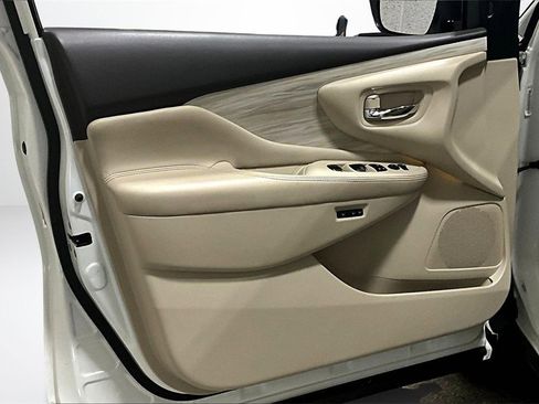 Used 2017 Nissan Murano SL image 20