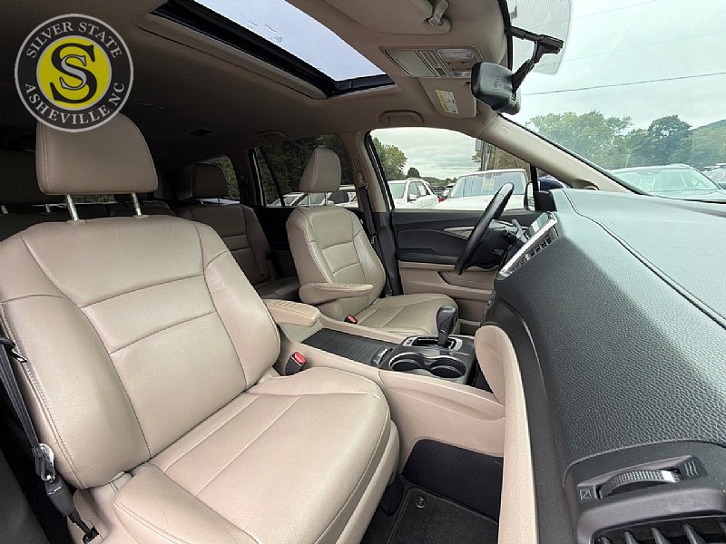 Used 2017 Honda Pilot EX-L image 17