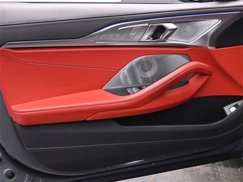 Used 2023 BMW ALPINA B8 xDrive Gran Coupe image 9