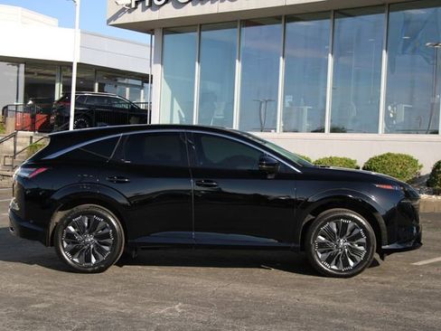 Certified 2025 Nissan Murano Platinum w/ Cargo Package AWD/4WD image 10
