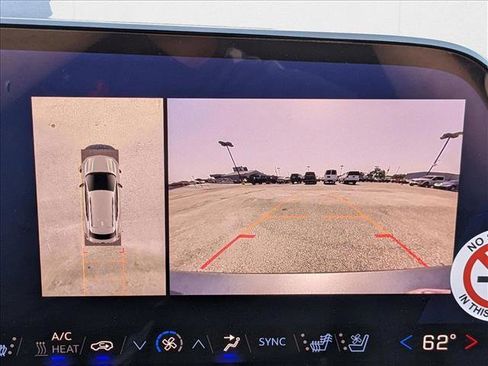 New 2025 Chevrolet Equinox EV RS image 11