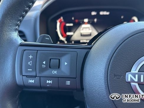 Used 2023 Nissan Rogue Platinum image 21