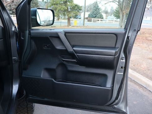 Used 2014 Nissan Titan S image 26