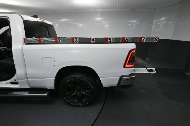 Used 2019 RAM 1500 Big Horn AWD/4WD image 34