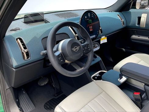 New 2025 MINI Cooper Countryman S image 7