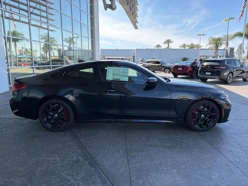 New 2026 BMW 430i Coupe w/ M Sport Package image 3