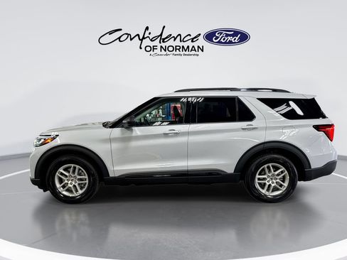 New 2026 Ford Explorer Active w/ Active Comfort Package RWD image 5
