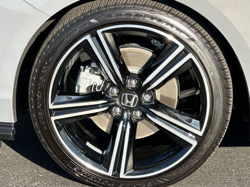 Certified 2025 Honda Accord Sport image 24