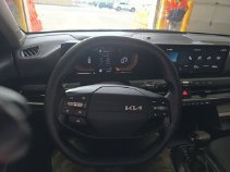 Used 2025 Kia K4 FWD image 21