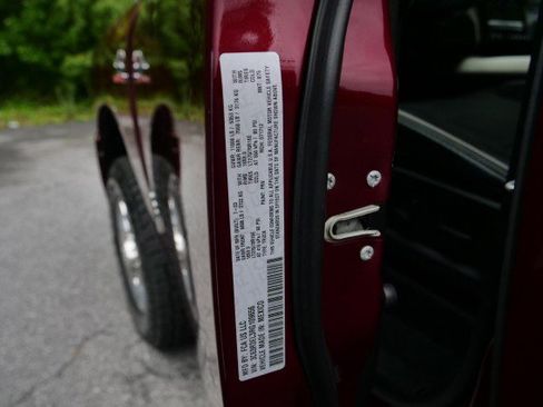 Used 2024 RAM 3500 Laramie image 45