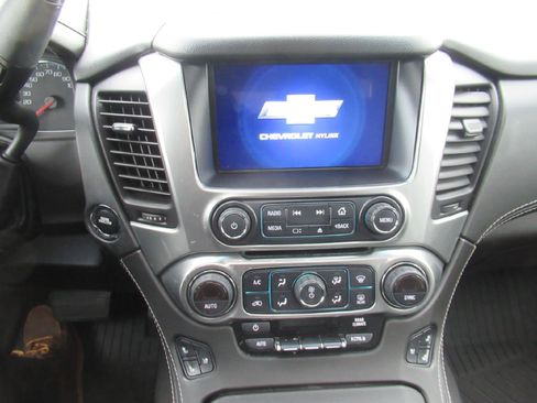 Used 2019 Chevrolet Tahoe Premier image 12