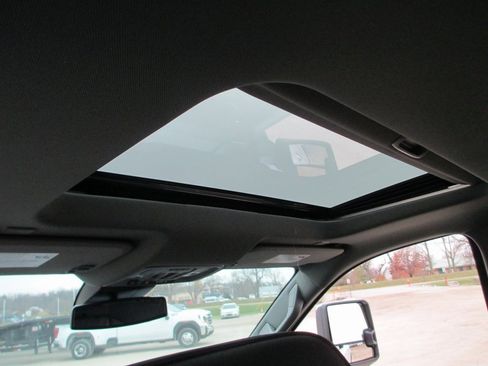 New 2026 GMC Sierra 1500 SLT w/ SLT Premium Plus Package image 14