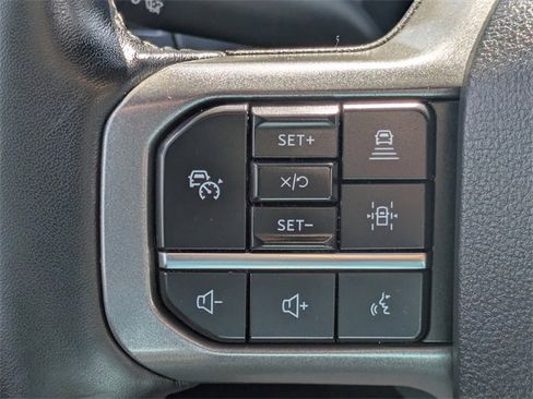 Certified 2022 Ford F150 Lariat w/ Equipment Group 502A High image 25