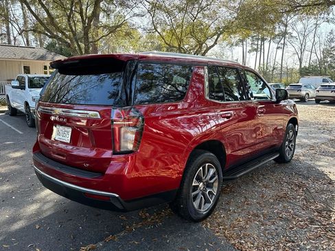 Used 2021 Chevrolet Tahoe LT w/ LT Signature Package image 5