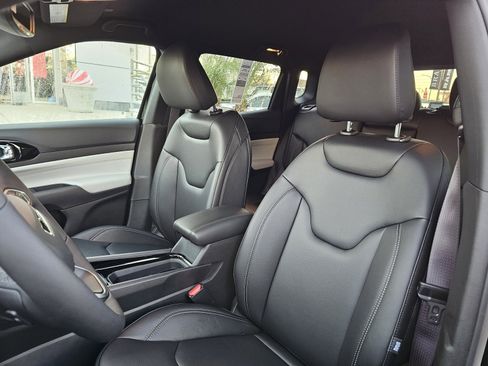 New 2026 Jeep Compass Limited image 22