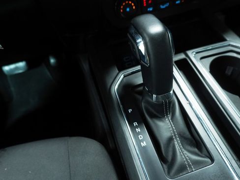 Used 2019 Ford F150 XLT w/ Equipment Group 302A Luxury AWD/4WD image 18