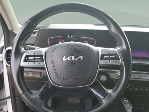 Certified 2023 Kia Telluride S w/ S Sunroof Package image 21