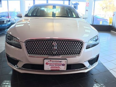 Used 2020 Lincoln MKZ w/ Convenience Package image 3