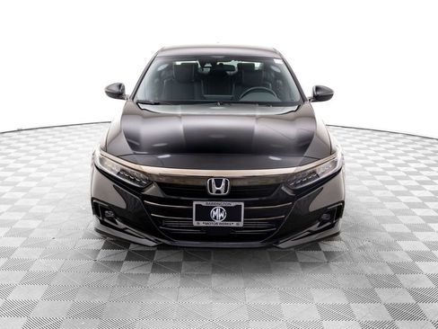 Used 2021 Honda Accord Sport image 9