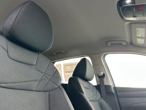 New 2026 Hyundai Tucson SEL image 17