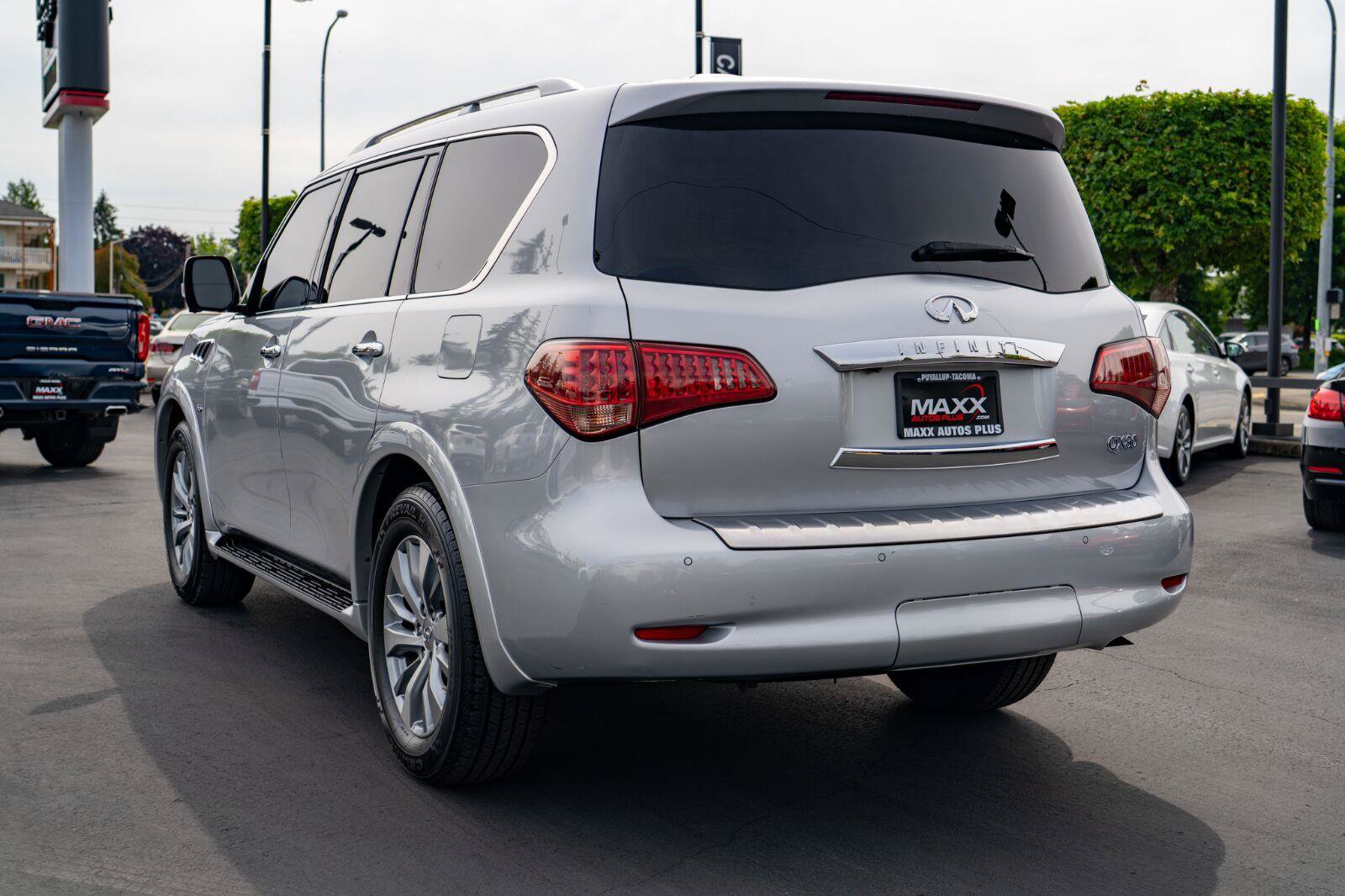 Used 2015 INFINITI QX80 2WD image 11