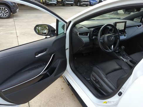 Used 2023 Toyota Corolla XSE FWD image 7