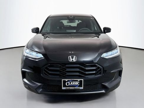Used 2024 Honda HR-V Sport image 2