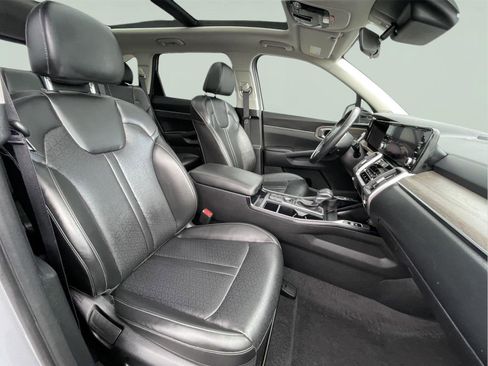 Used 2023 Kia Sorento S w/ Panoramic Sunroof Package AWD/4WD image 20