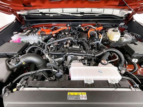 New 2025 Toyota Tacoma TRD Off-Road image 18