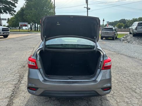 Used 2017 Nissan Sentra SV FWD image 15