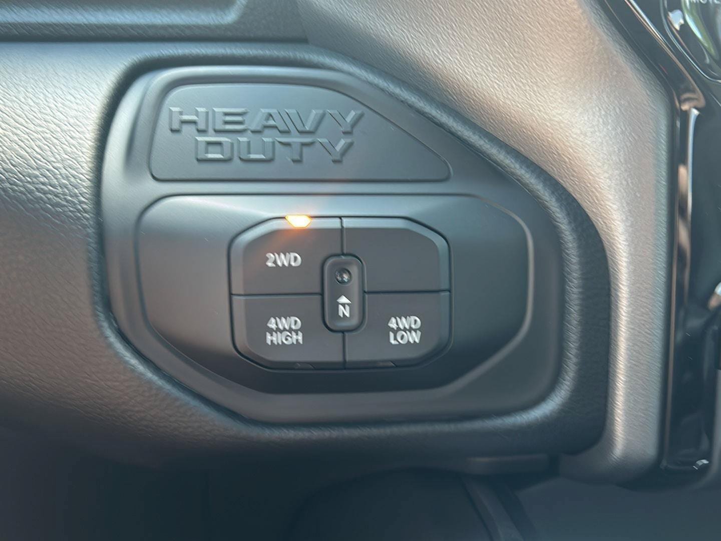 New 2026 RAM 3500 Big Horn AWD/4WD image 25