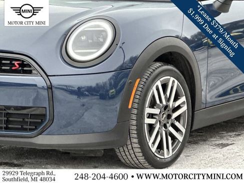 Certified 2025 MINI Cooper S image 10