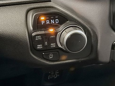 Used 2022 RAM 1500 Big Horn AWD/4WD image 19