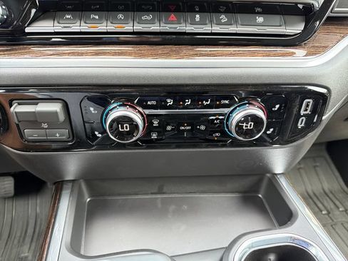 New 2026 GMC Sierra 1500 Elevation w/ Elevation Premium Package AWD/4WD image 14