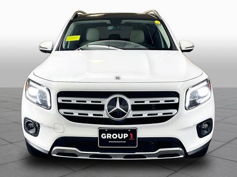 Used 2023 Mercedes-Benz GLB 250 4MATIC image 4