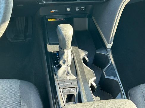 Used 2025 Toyota Camry LE FWD image 20