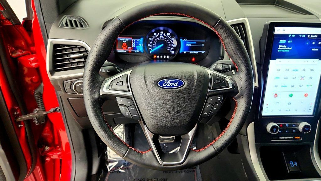 Used 2022 Ford Edge ST-Line AWD/4WD image 13