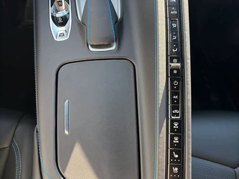 Used 2025 Chevrolet Corvette Z06 w/ Chrome Exterior Badge Package image 18