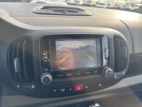 Used 2014 FIAT 500L Trekking w/ Popular Equipment Group image 29