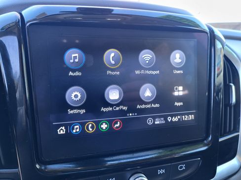 Used 2020 Chevrolet Traverse LT w/ Driver Confidence II Package image 25