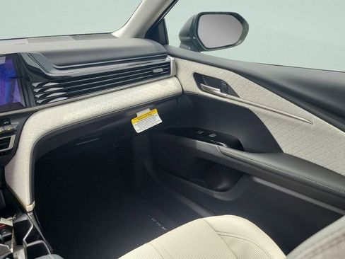 New 2026 Toyota Camry XLE AWD/4WD image 13