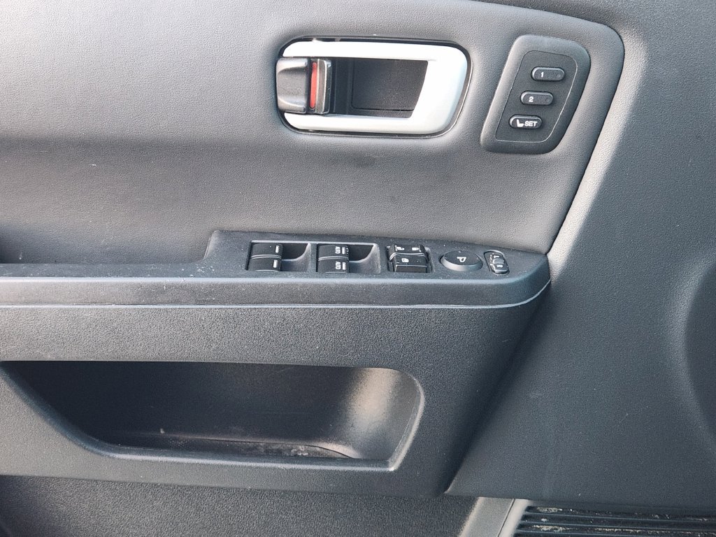 Used 2015 Honda Pilot Touring image 21