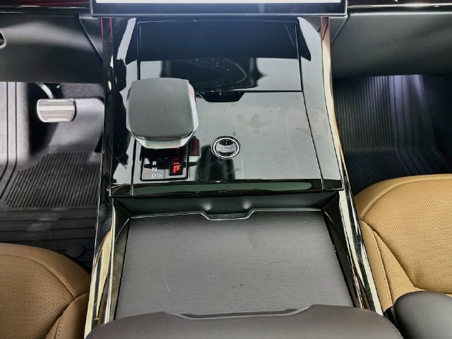 New 2027 Land Rover Range Rover Sport Dynamic SE AWD/4WD image 18