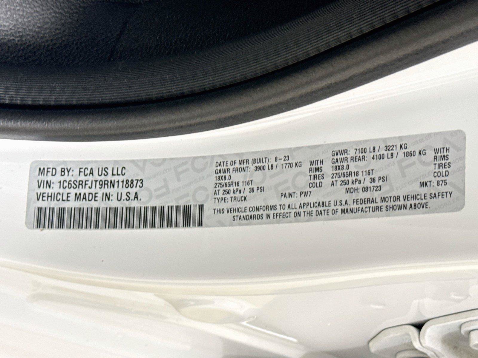 Used 2024 RAM 1500 Laramie AWD/4WD image 23